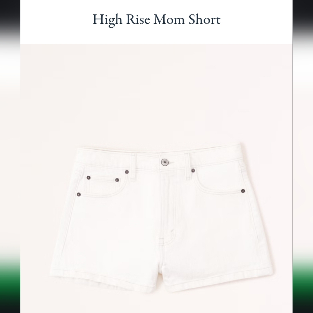 NWT Abercrombie High Rise Mom Shorts Off White, Size 30